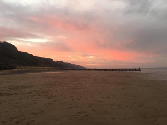 Tranquillity Sea Side Caravan Apartment Trimingham Bagian luar foto