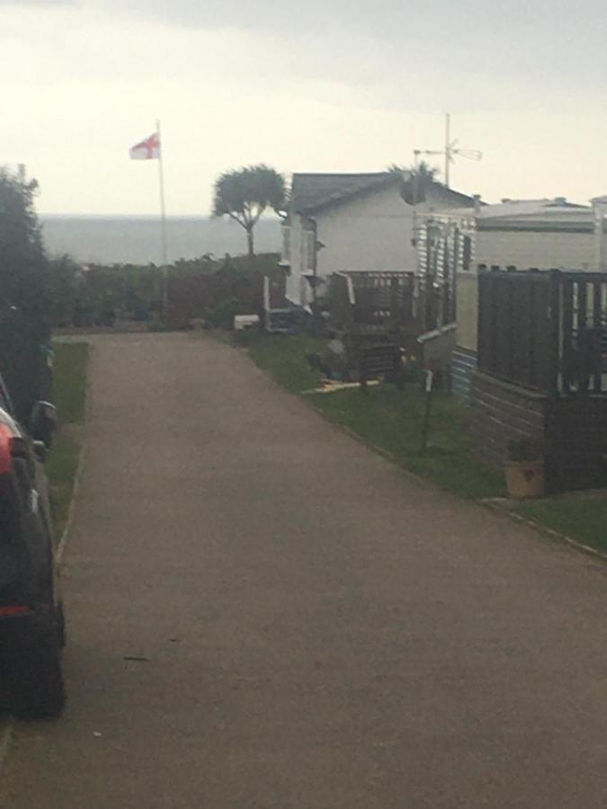 Tranquillity Sea Side Caravan Apartment Trimingham Bagian luar foto