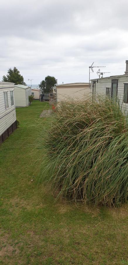 Tranquillity Sea Side Caravan Apartment Trimingham Bagian luar foto